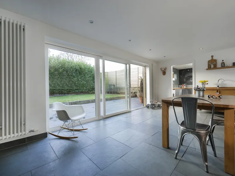 Sliding Windows — Gallery Kensal Green
